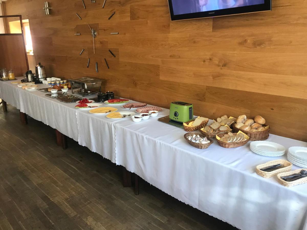 Ludowa Restauracja & Noclegi Kietrz Kültér fotó