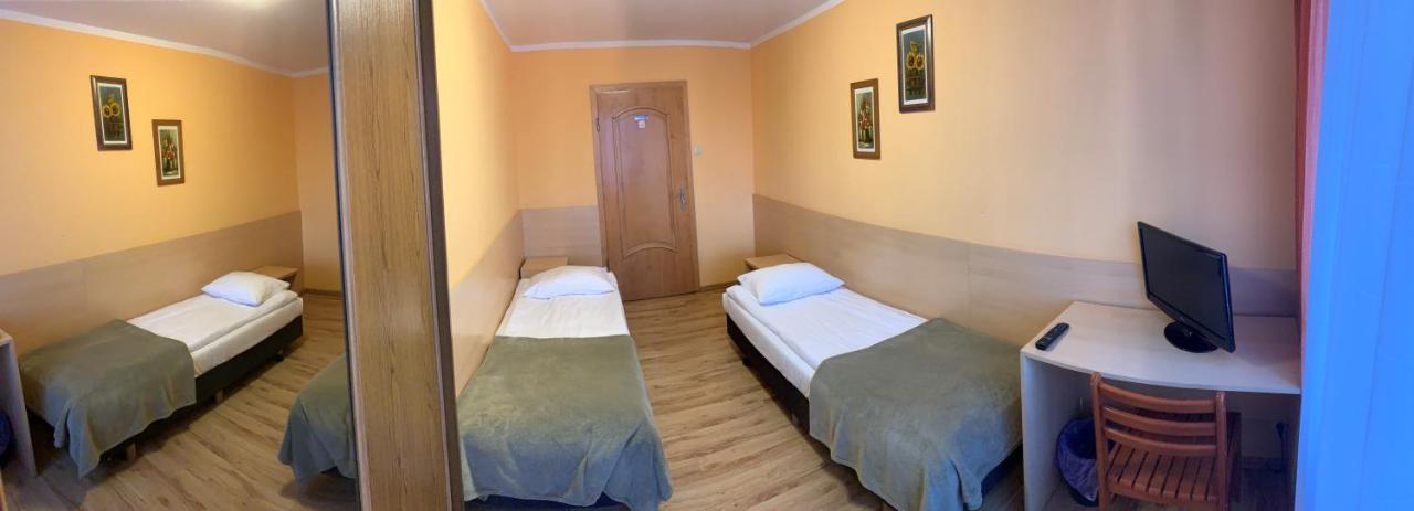 Ludowa Restauracja & Noclegi Kietrz Kültér fotó